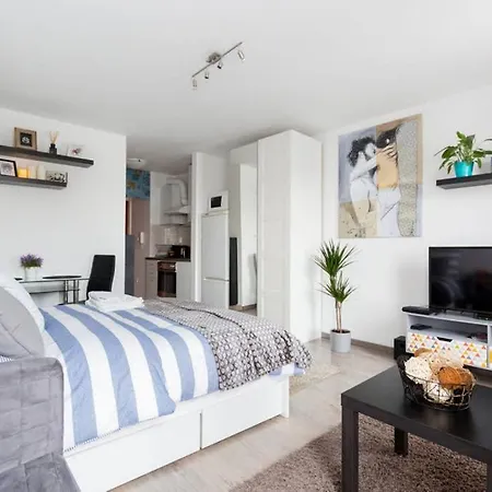 Three&half Men Apartment Budapest
